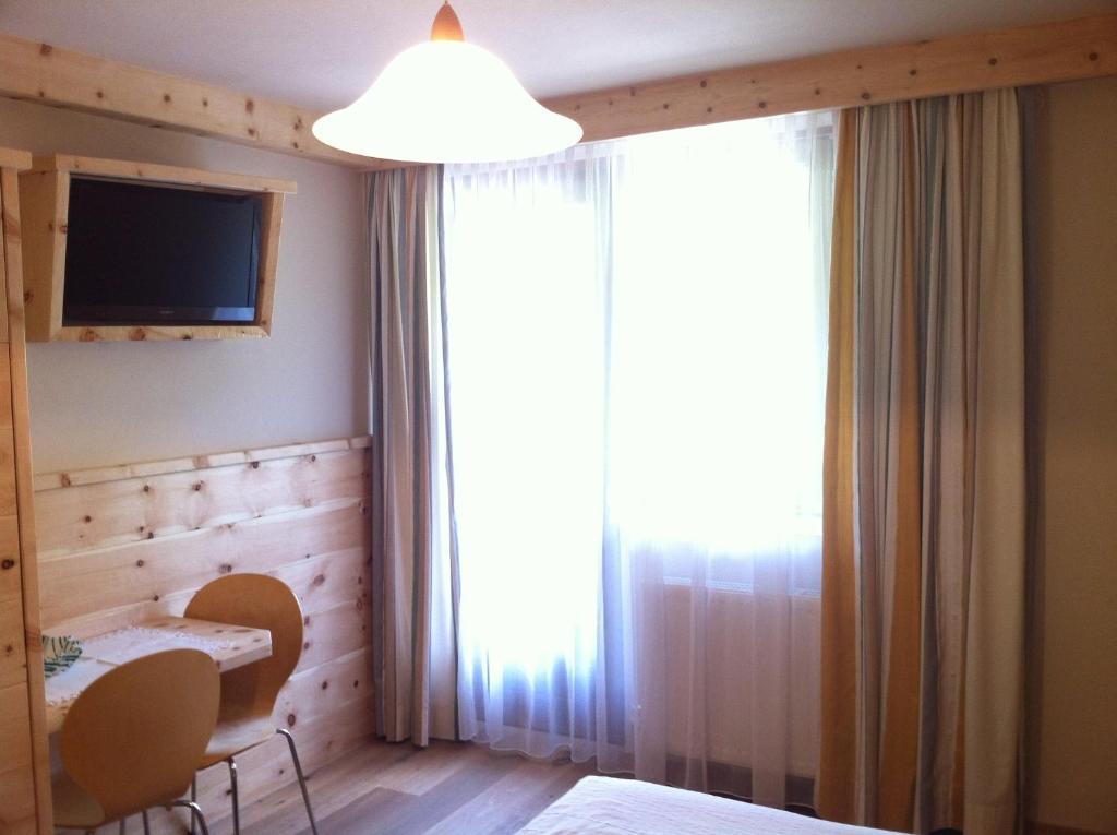 Pension Und Apartment Edelweiss Хайлигенблут Стая снимка
